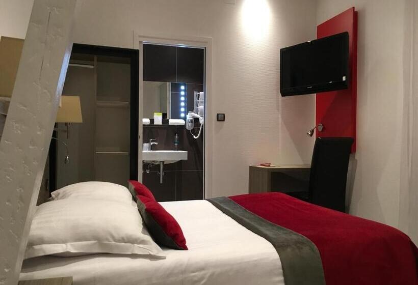 غرفة قياسية, Le Grillon