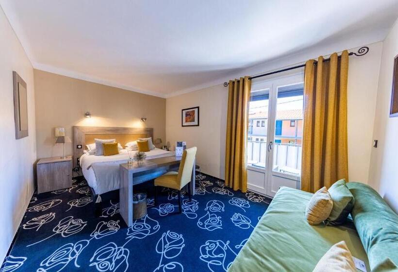 Номер Стандарт Трехместный, Le Madeloc Hôtel & Spa