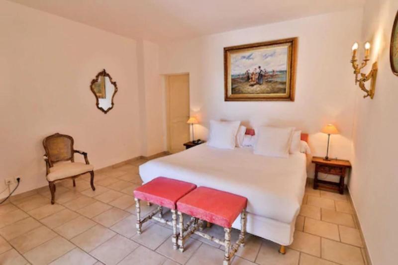 جناح, Le Mas Bellevue