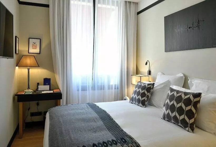 اتاق کلاب, Hôtel Restaurant Le Touring   Teritoria