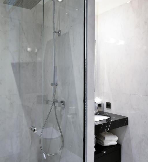 Номер Клуб, Hôtel Restaurant Le Touring   Teritoria
