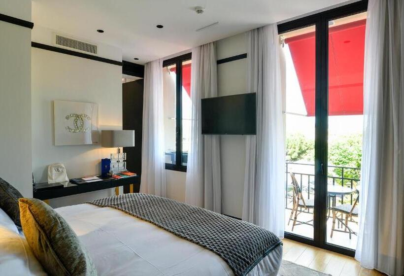 Номер Superior Вид на Море, Hôtel Restaurant Le Touring   Teritoria