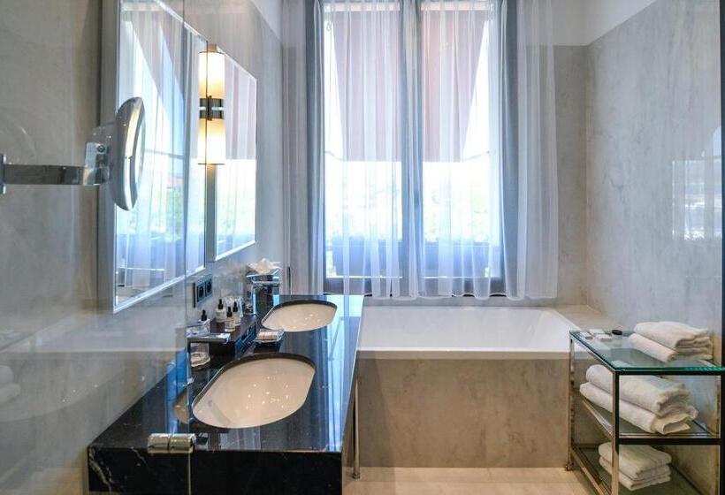 Номер Deluxe Вид на Море, Hôtel Restaurant Le Touring   Teritoria