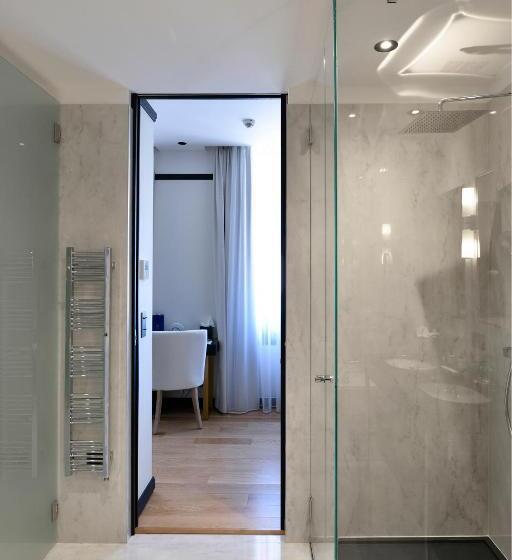 Люкс Вид на Море, Hôtel Restaurant Le Touring   Teritoria