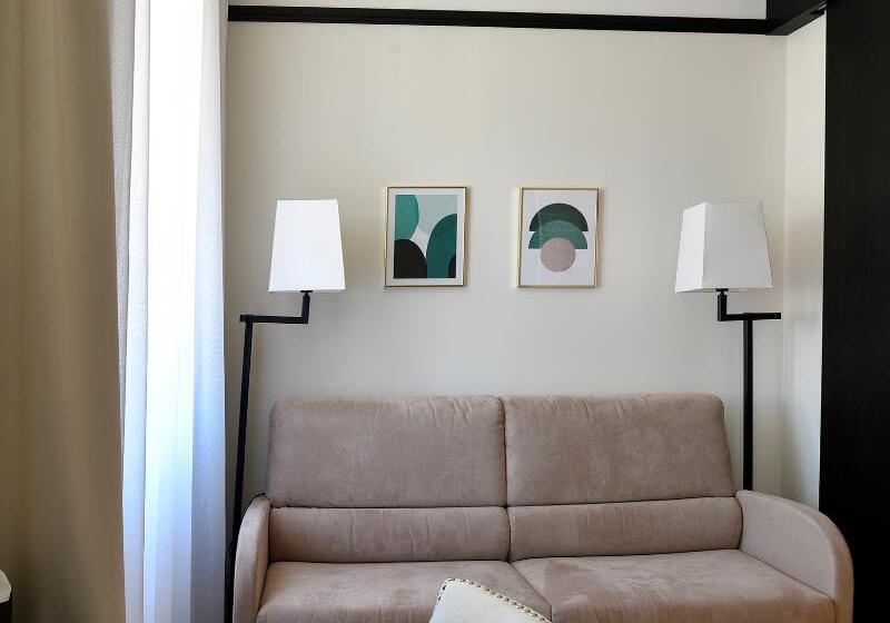 Люкс Вид на Море, Hôtel Restaurant Le Touring   Teritoria