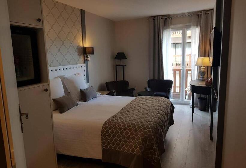 Номер Стандарт, Le Trophée By M Hôtel Spa