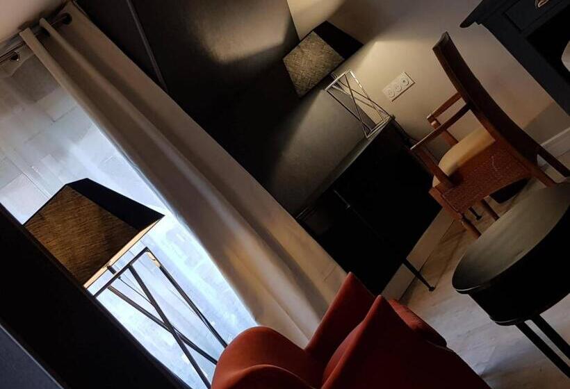 Номер Superior, Le Trophée By M Hôtel Spa