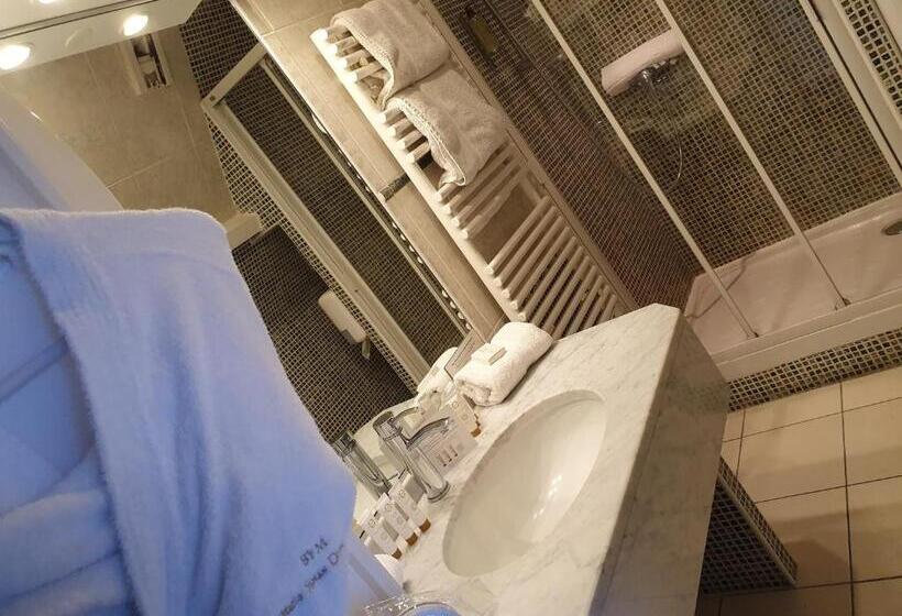 Классический Номер, Le Trophée By M Hôtel Spa