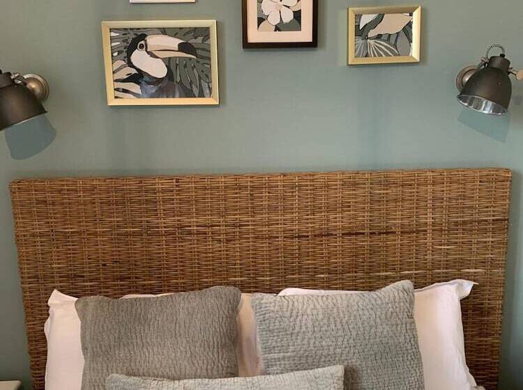 标准间, Les Embruns