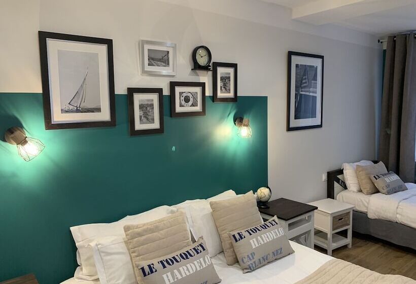 标准三人间, Les Embruns