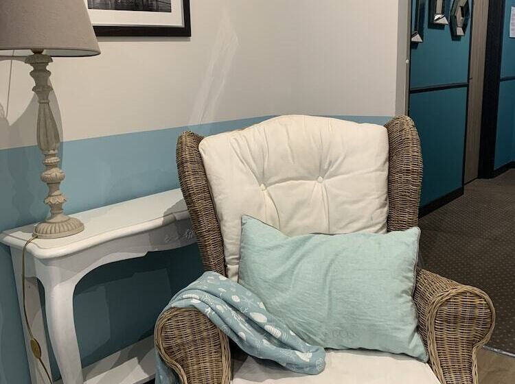 家庭间, Les Embruns