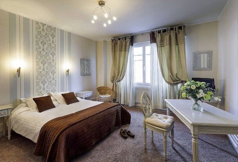 家庭间, Les Embruns