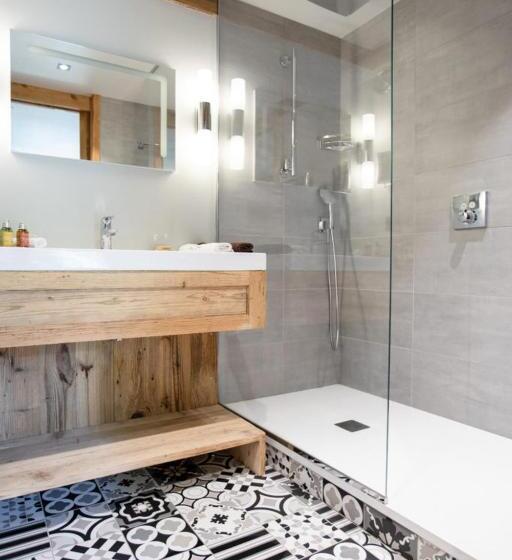 חדר סופריור עם נוף להרים, Les Peupliers