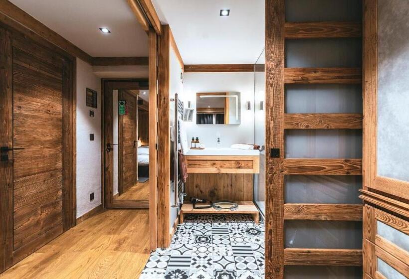 חדר סופריור עם נוף להרים, Les Peupliers