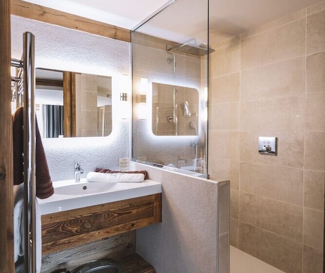 חדר סופריור, Les Peupliers