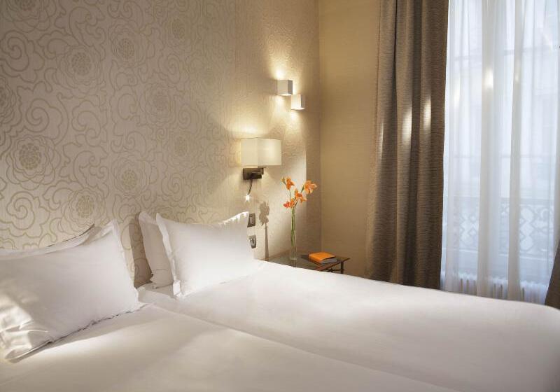 اتاق استاندارد چهار تخته, Hôtel Londres Et New York Teritoria