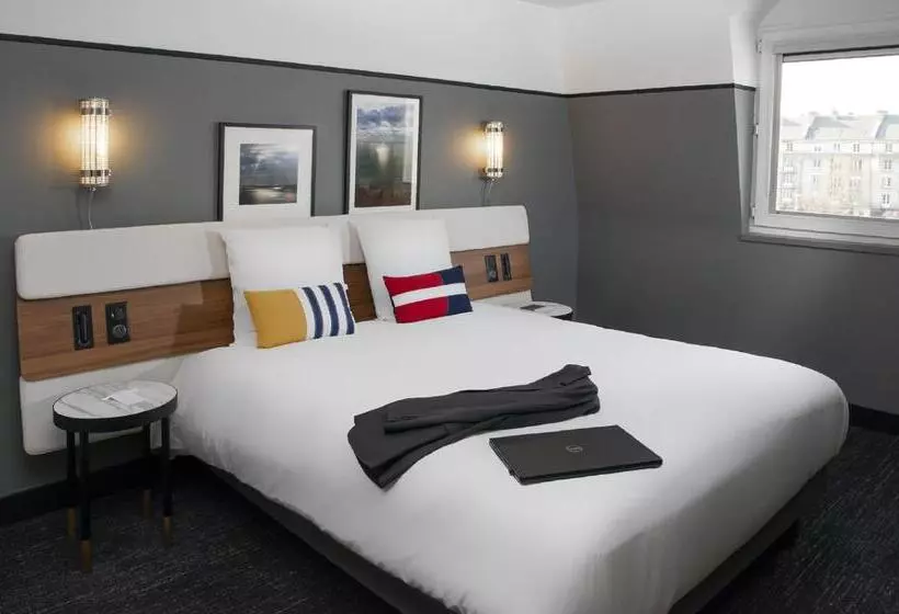 اتاق کلاسیک, Mercure Caen Centre Port De Plaisance