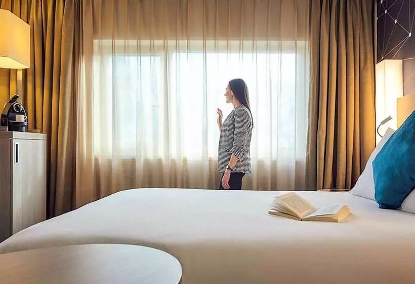 Superior-huone, Mercure Paris Sud Les Ulis Courtaboeuf