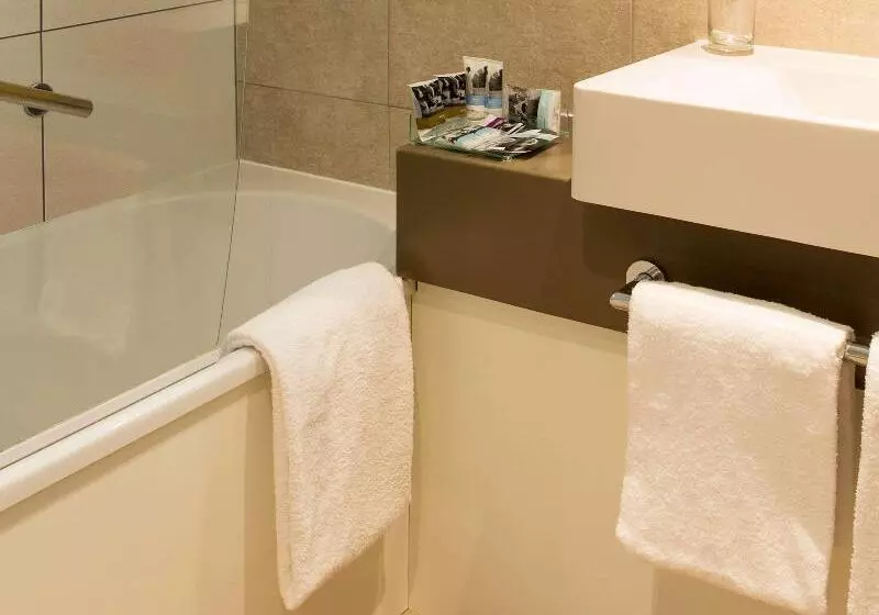 Standard-huone Parivuode, Mercure Paris Sud Les Ulis Courtaboeuf