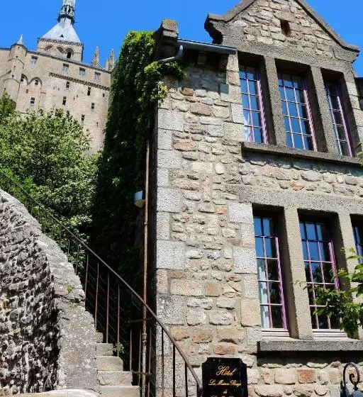 اتاق استاندارد سه تخته با چشمانداز, La Mère Poulard