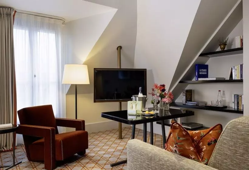 Junior Suite, Montalembert