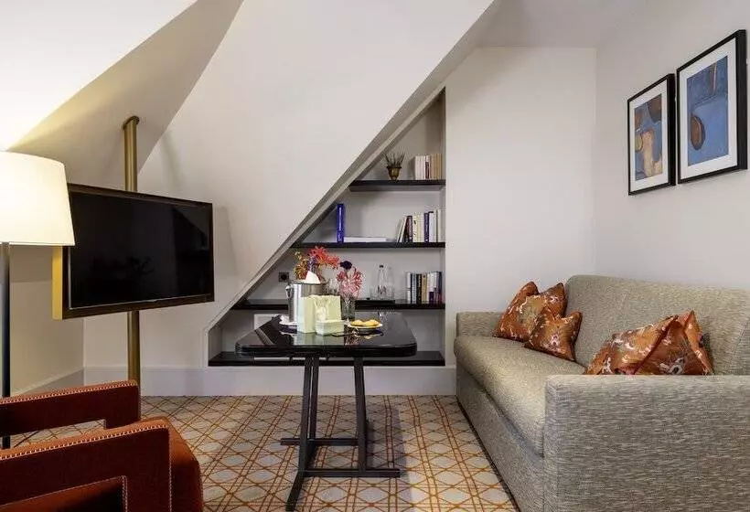 Junior Suite, Montalembert