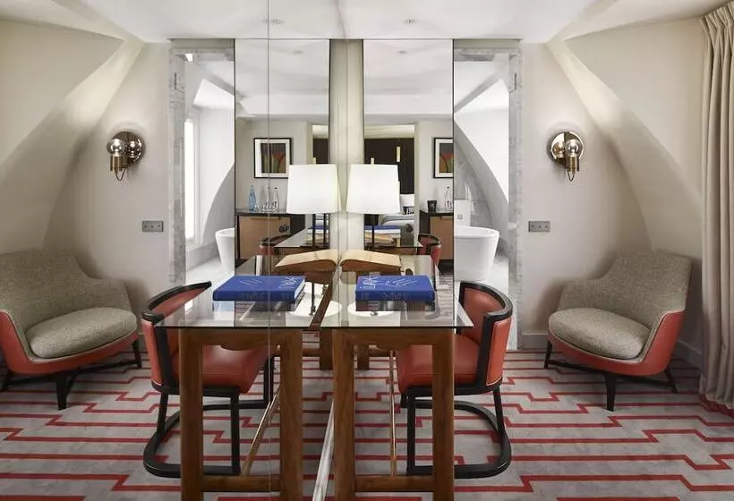 Junior Suite, Montalembert