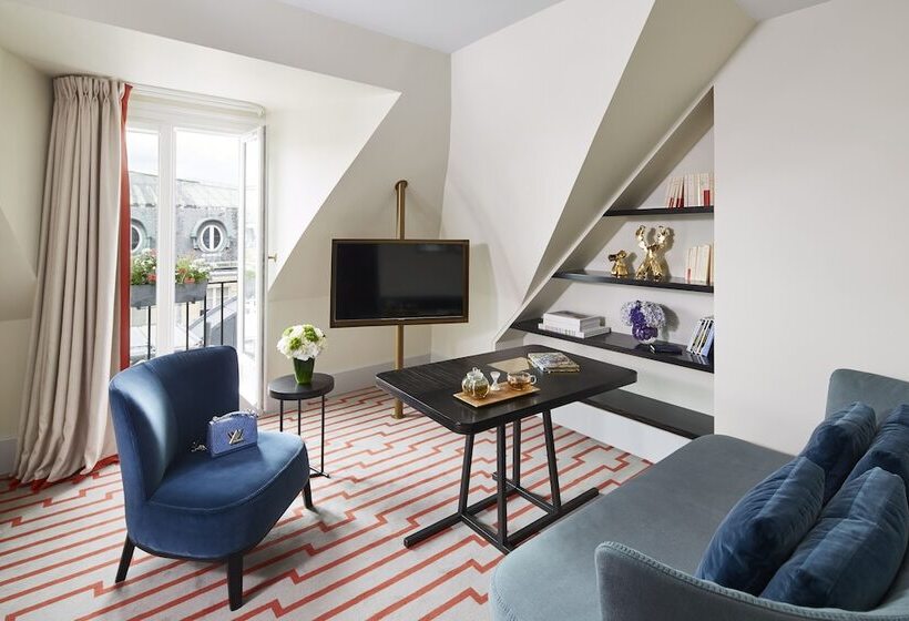 スイート, Montalembert