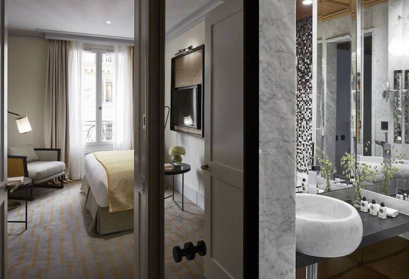 デラックスルーム, Montalembert