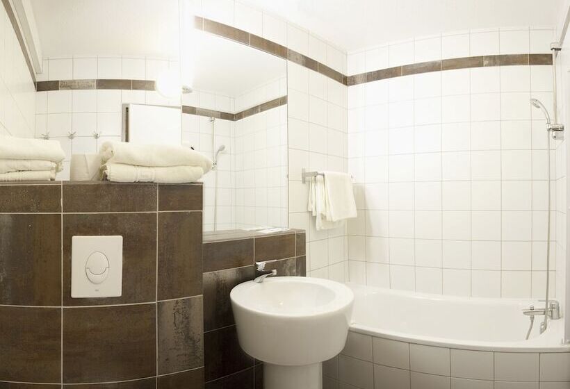 غرفة قياسية, Sowell Family Les Bergers