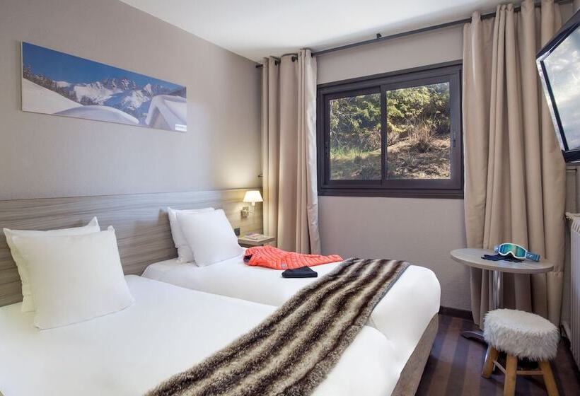 غرفة قياسية, Sowell Family Les Bergers