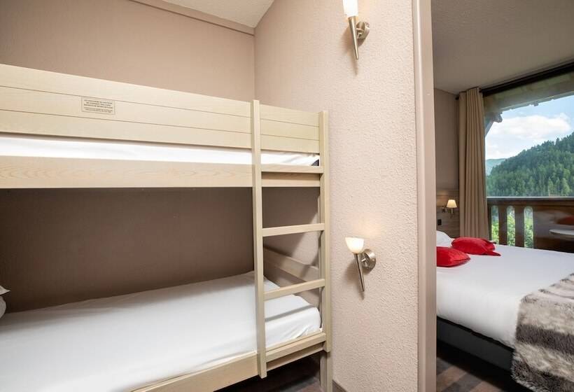 غرفة سوبيريور رباعية, Sowell Family Les Bergers