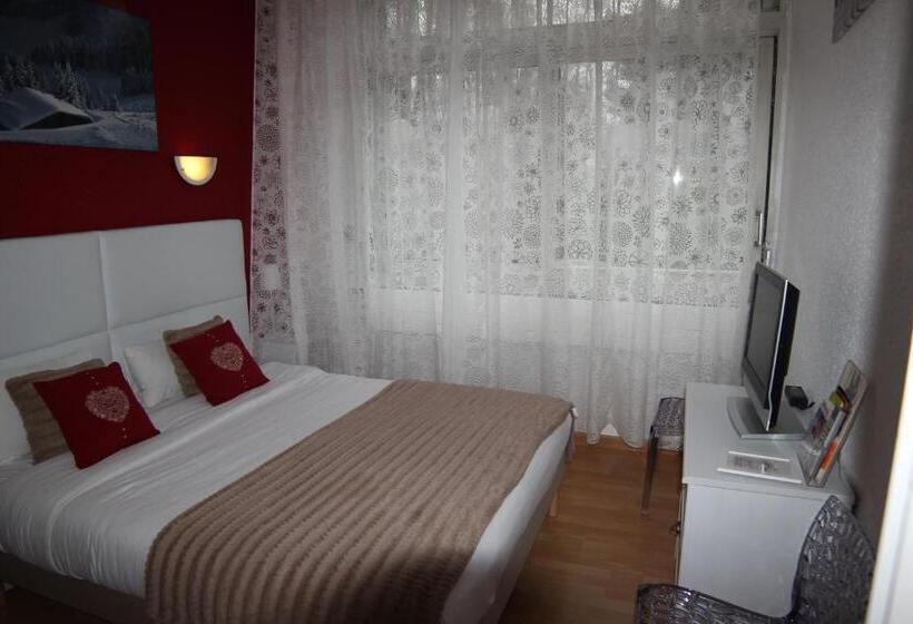 四人标准间, The Originals City, Hôtel Villancourt, Grenoble Sud