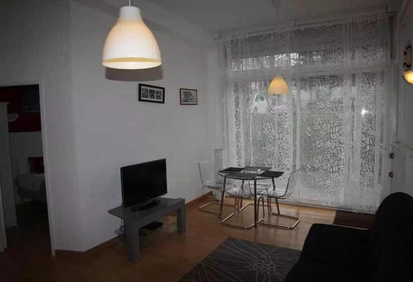 スタンダード４人部屋, The Originals City, Hôtel Villancourt, Grenoble Sud