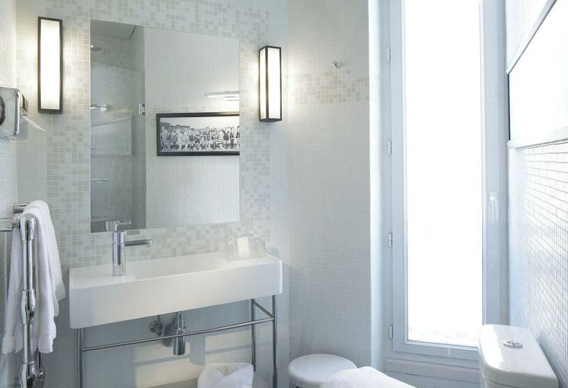 اتاق استاندارد سه نفره, Hôtel Londres Et New York Teritoria