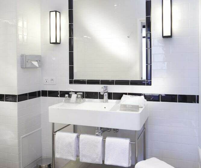 اتاق استاندارد سه نفره, Hôtel Londres Et New York   Teritoria