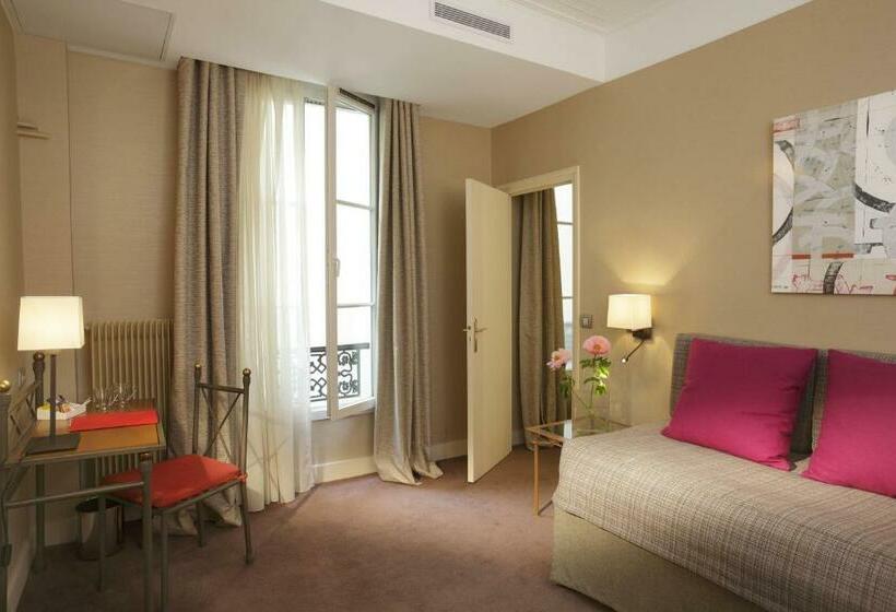 اتاق استاندارد چهار تخته, Hôtel Londres Et New York Teritoria