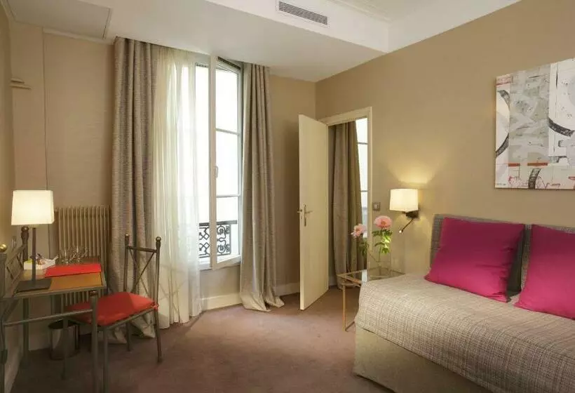 اتاق استاندارد چهار تخته, Hôtel Londres Et New York   Teritoria