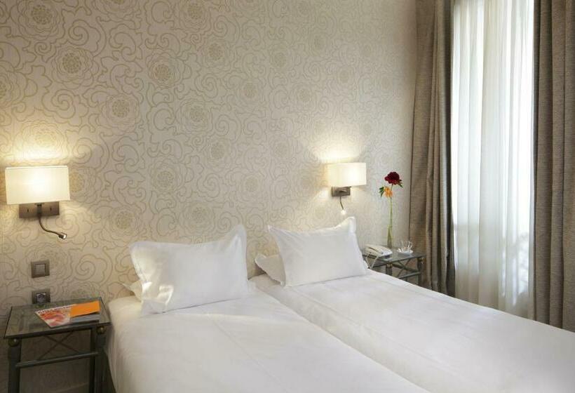 اتاق استاندارد چهار تخته, Hôtel Londres Et New York   Teritoria