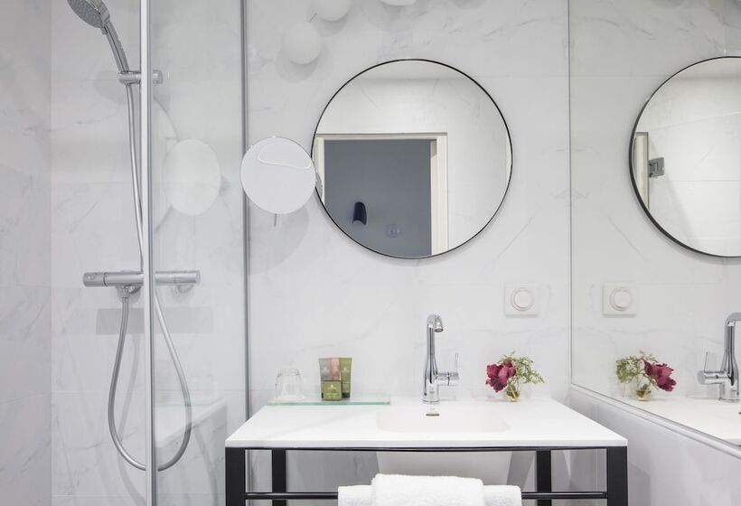 اتاق استاندارد یک نفره, Malte Astotel