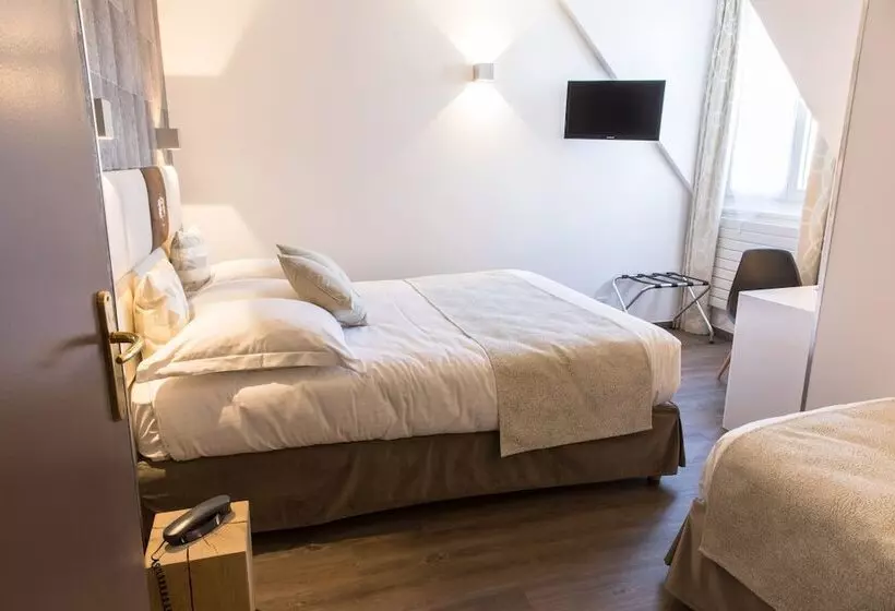 Standard Kolmen Hengen Huone, Des Princes, Chambery Centre