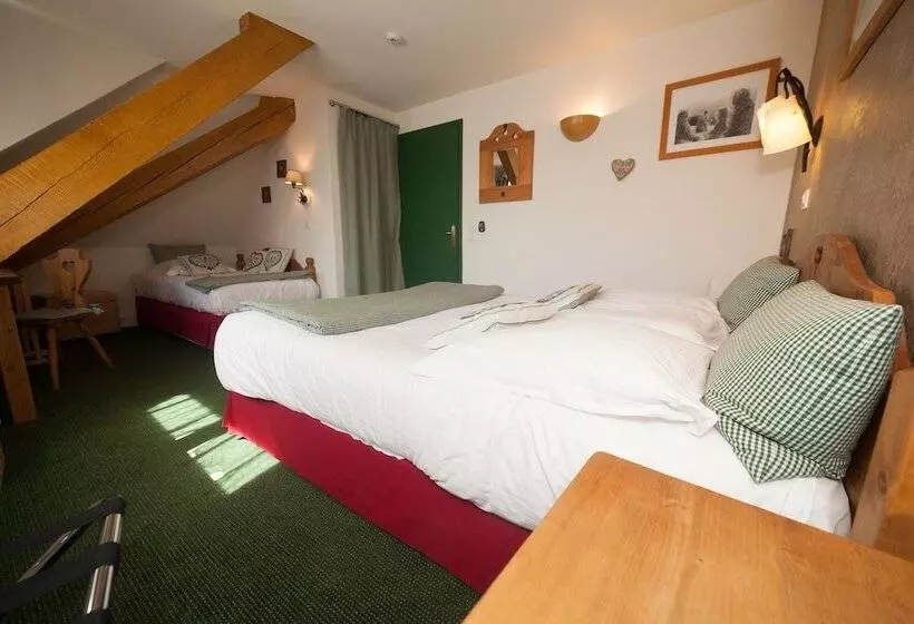 Standard Kolmen Hengen Huone, Des Princes, Chambery Centre