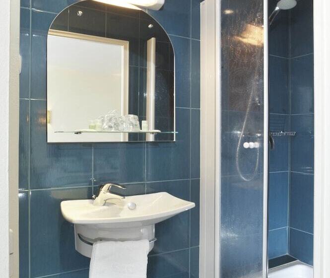 スーペリアトリプルルーム, A L Hôtel Des Roys