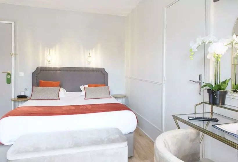 اتاق سوپریور چهار تخته, A L Hôtel Des Roys