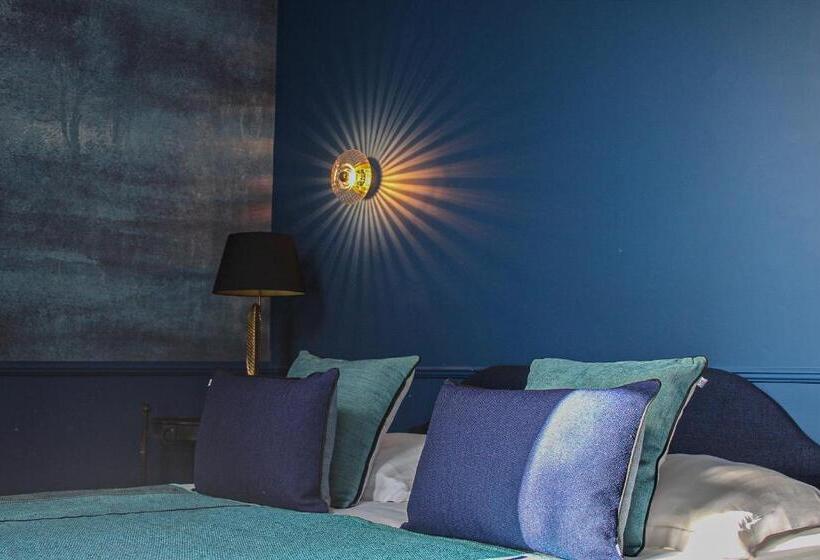 Habitació Superior, Du Palais