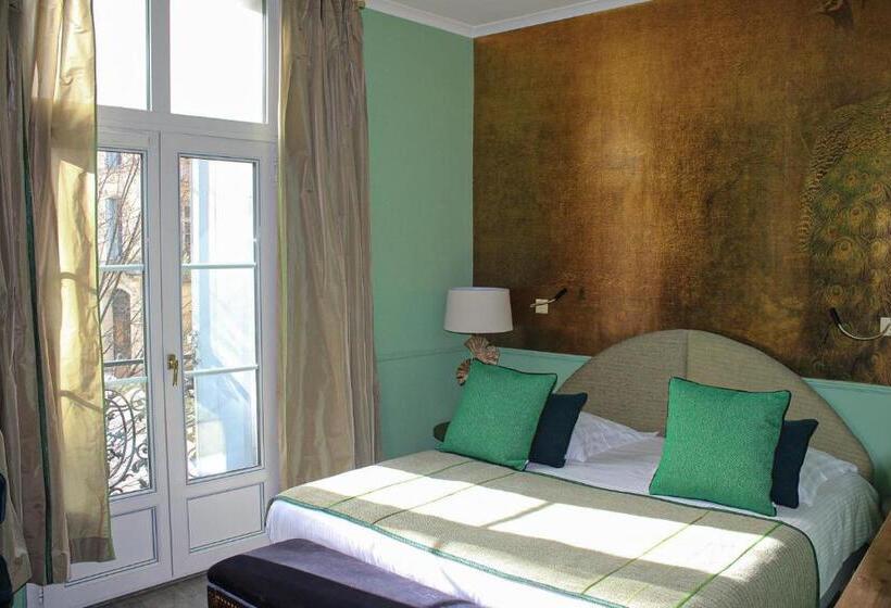 Habitació Superior, Du Palais