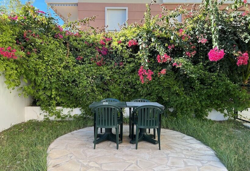 شقة كومفورت غرفة نوم واحدة, Et Appartements Reine D Azur