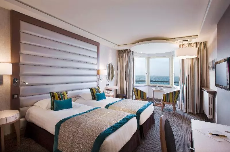 オーシャンビュースーペリアールーム, Grand Hôtel Des Thermes