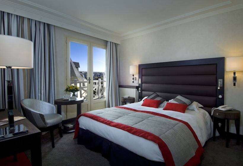 스탠다드 도시전망 룸, Grand Hôtel Des Thermes