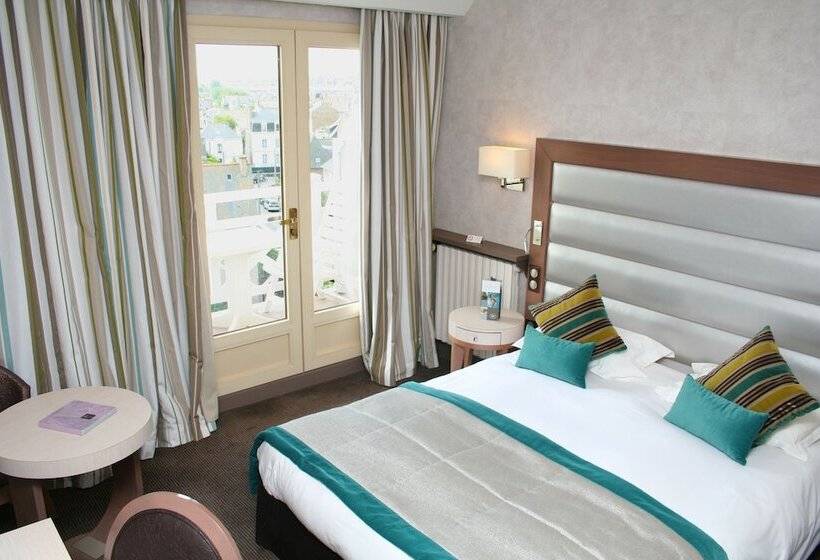 스탠다드 도시전망 룸, Grand Hôtel Des Thermes